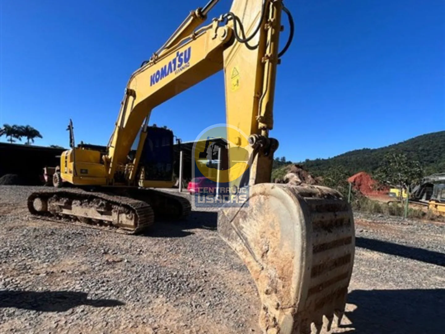  Komatsu PC200-10MO