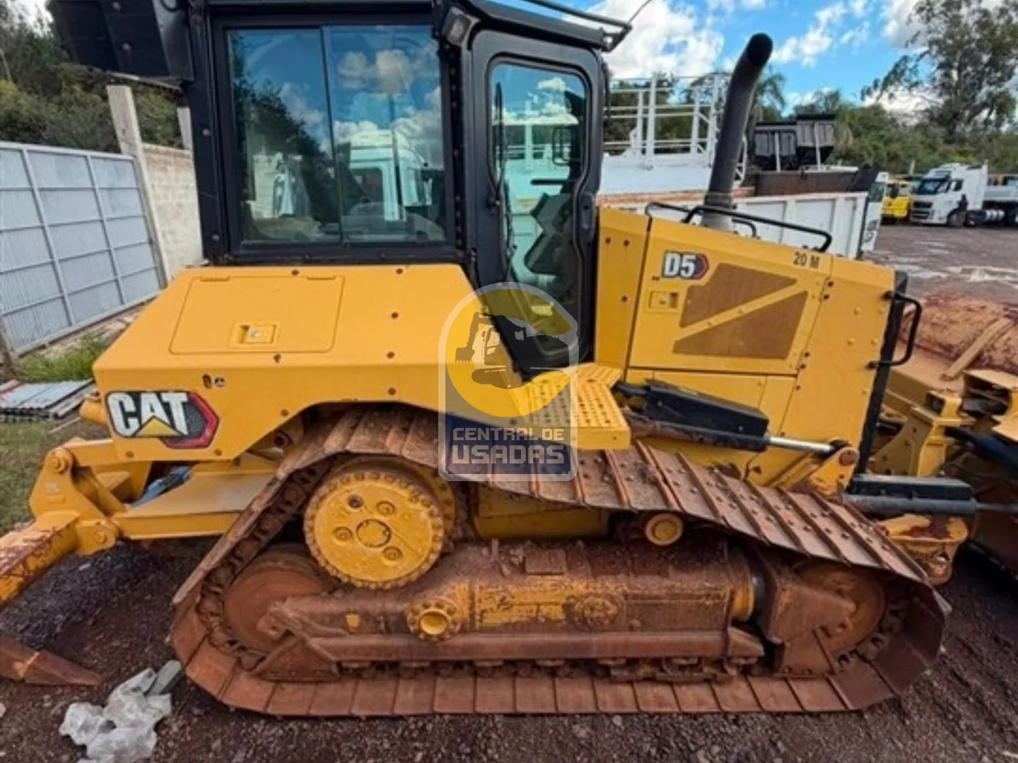 Caterpillar D5