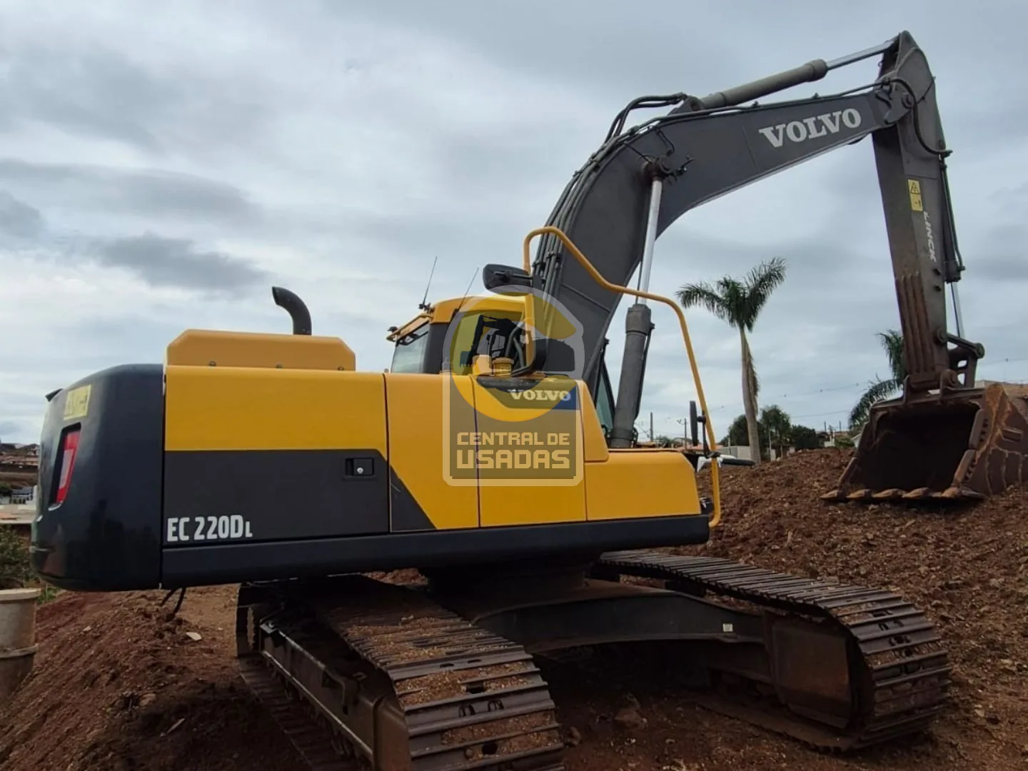 Volvo EC220DL