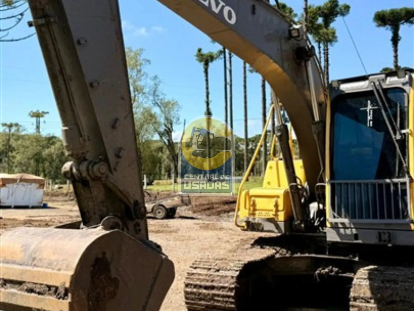 Escavadeira Volvo EC140BLC