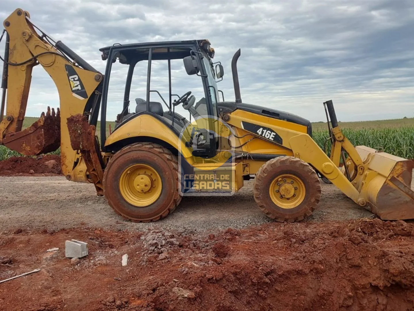 CATERPILLAR 416E 