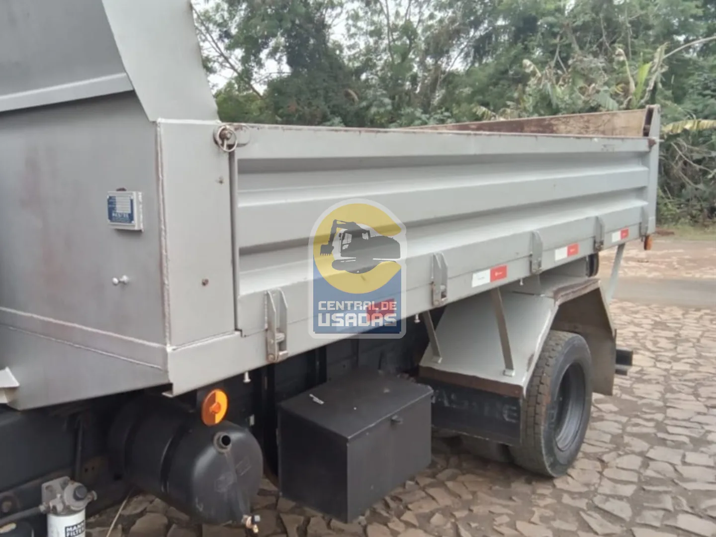 Ford Cargo 815E