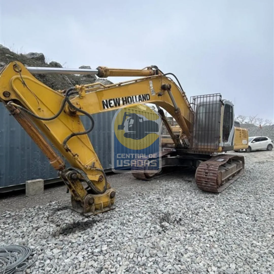 New Holland E385B 