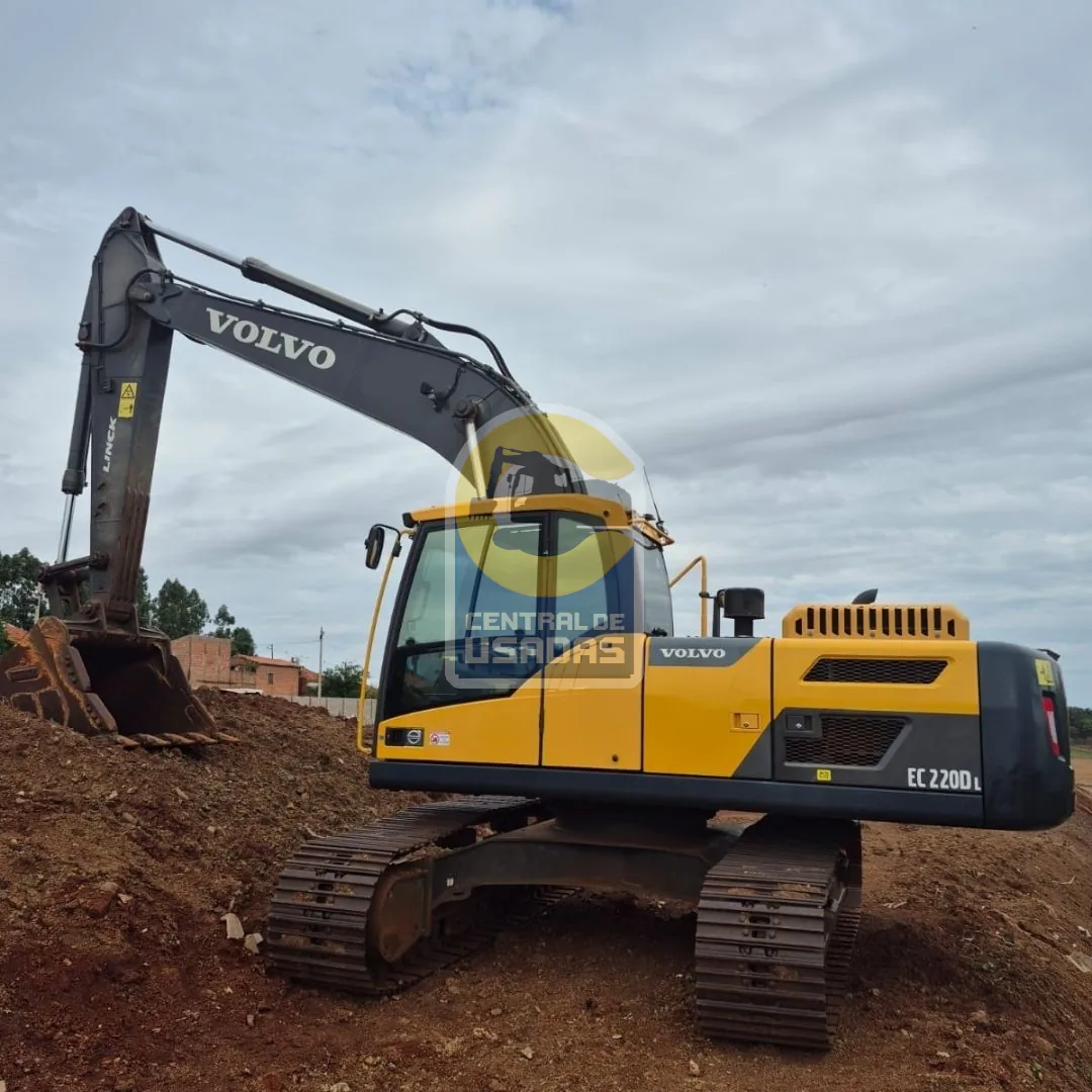 Volvo EC220DL