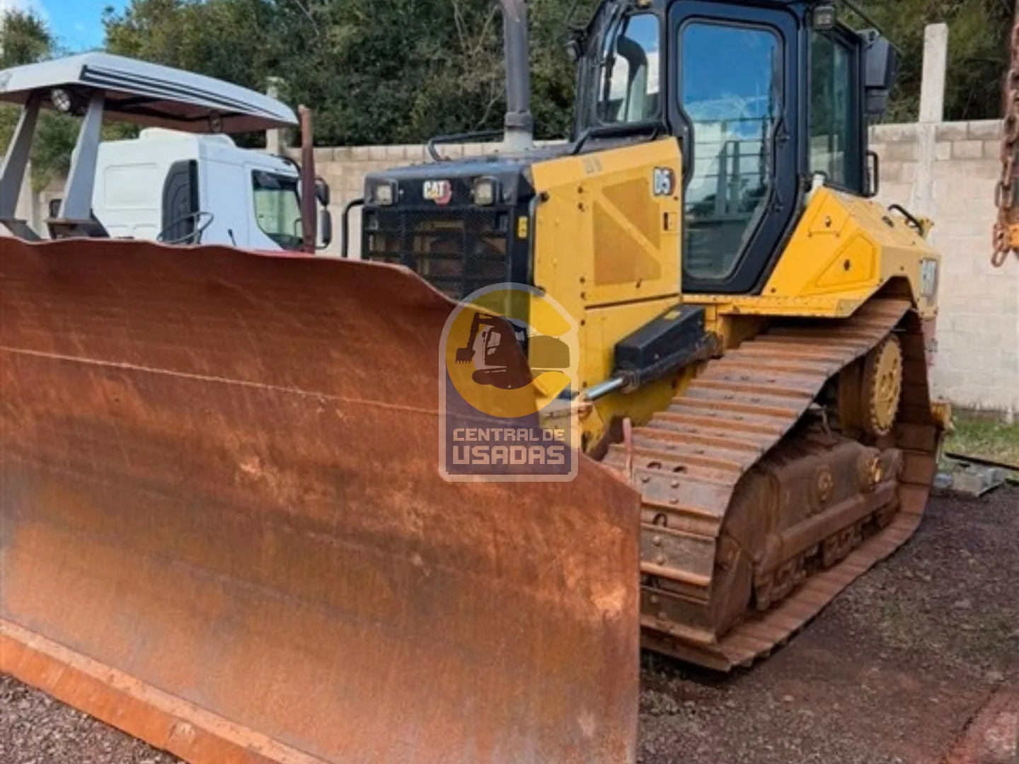 Caterpillar D5