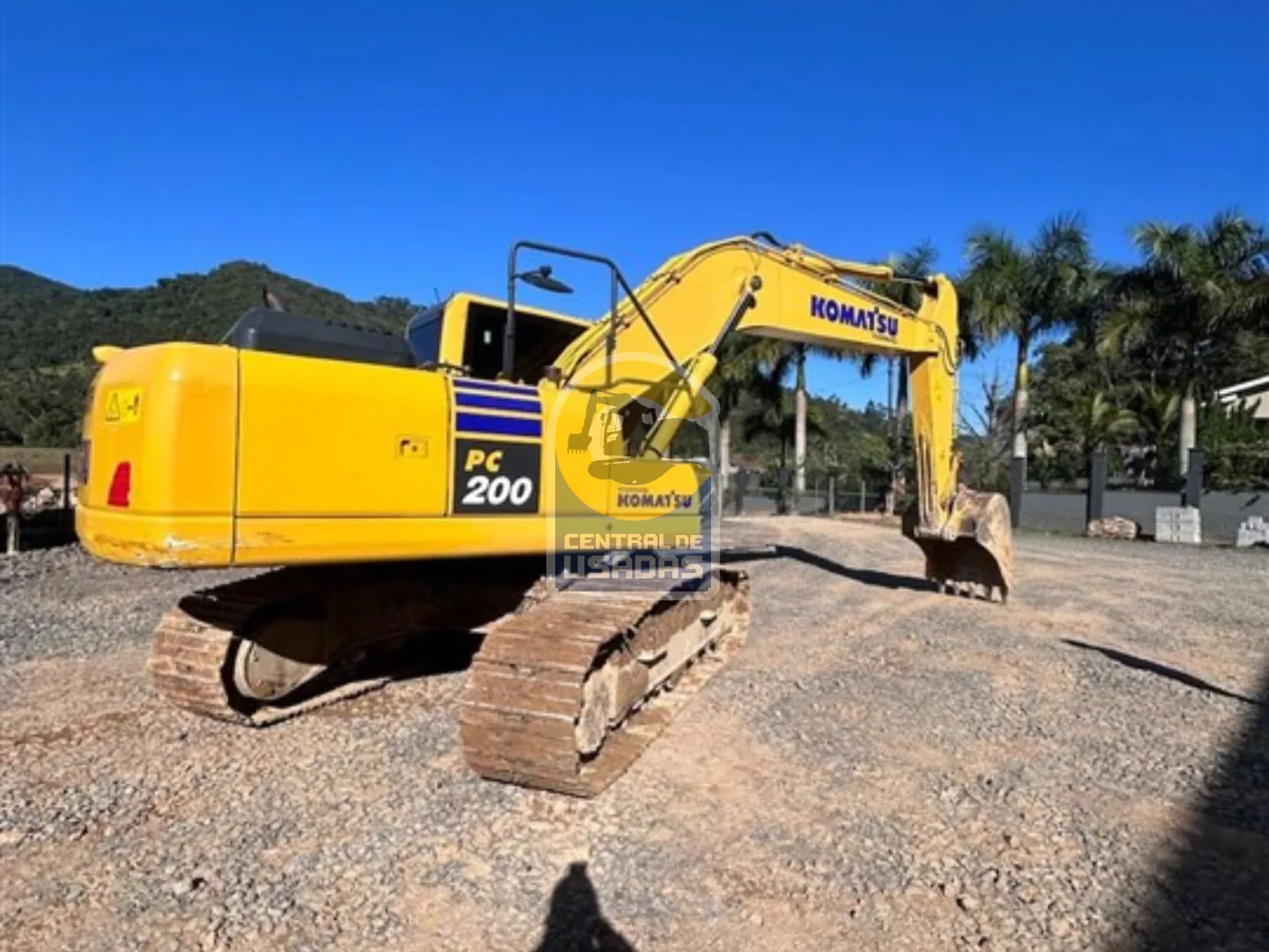  Komatsu PC200-10MO