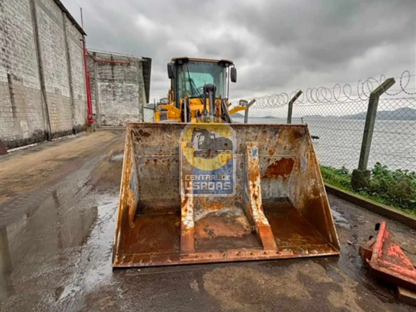 Volvo L90F 