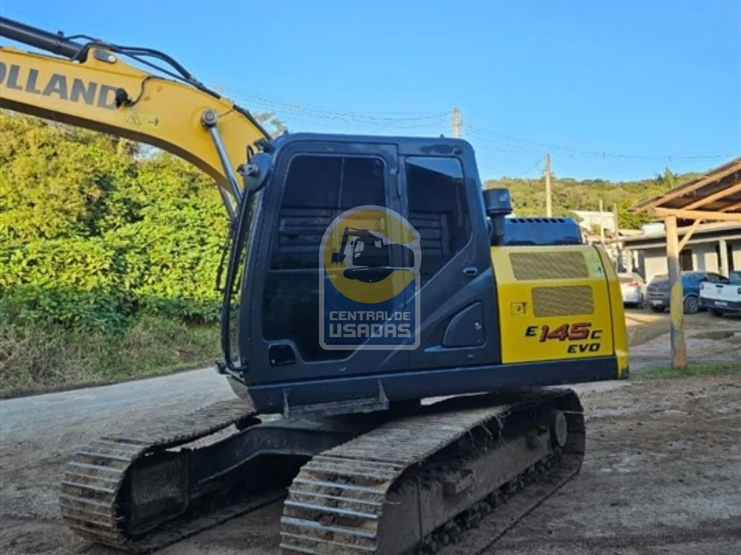 New Holland E145C
