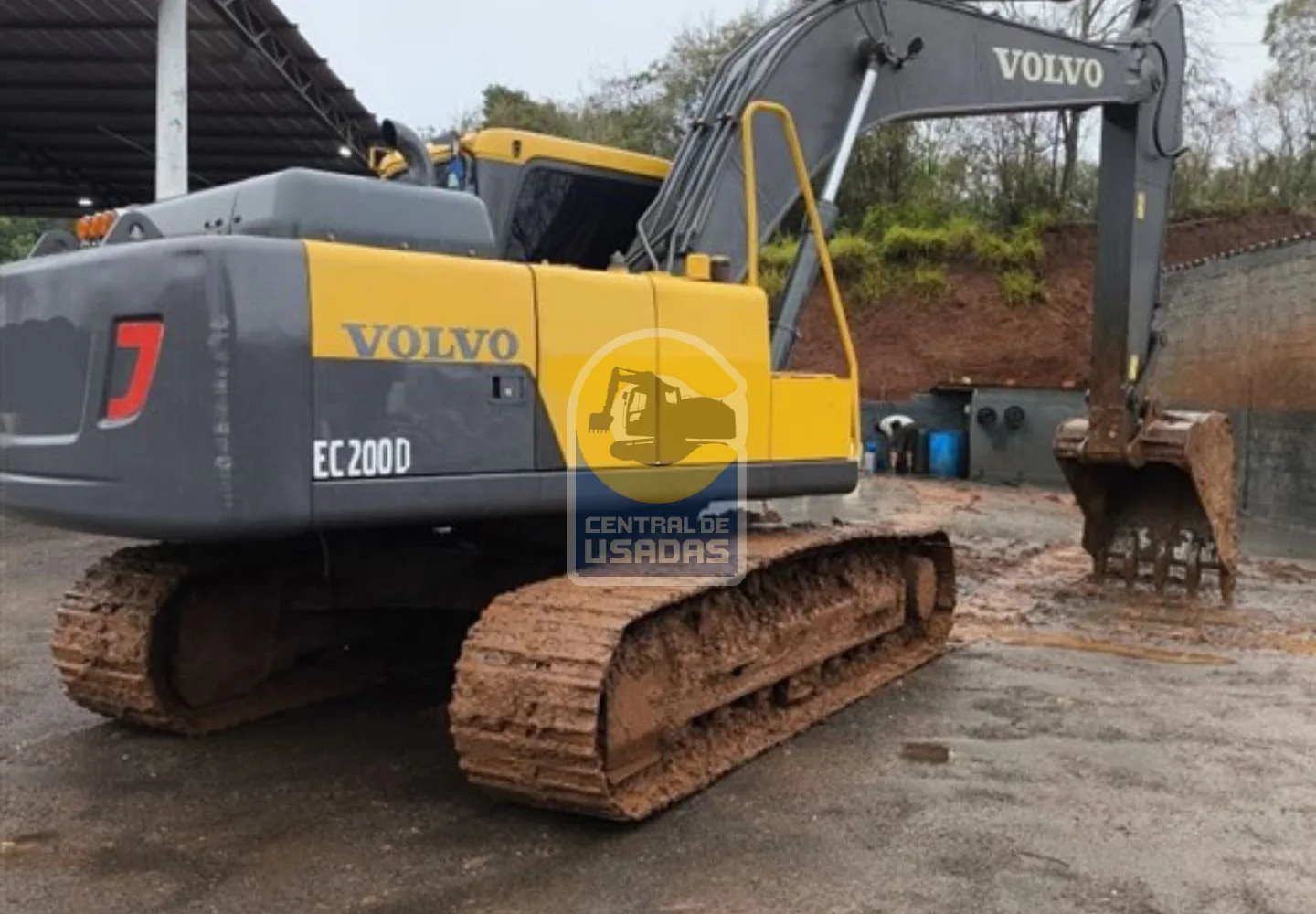  Volvo EC200D