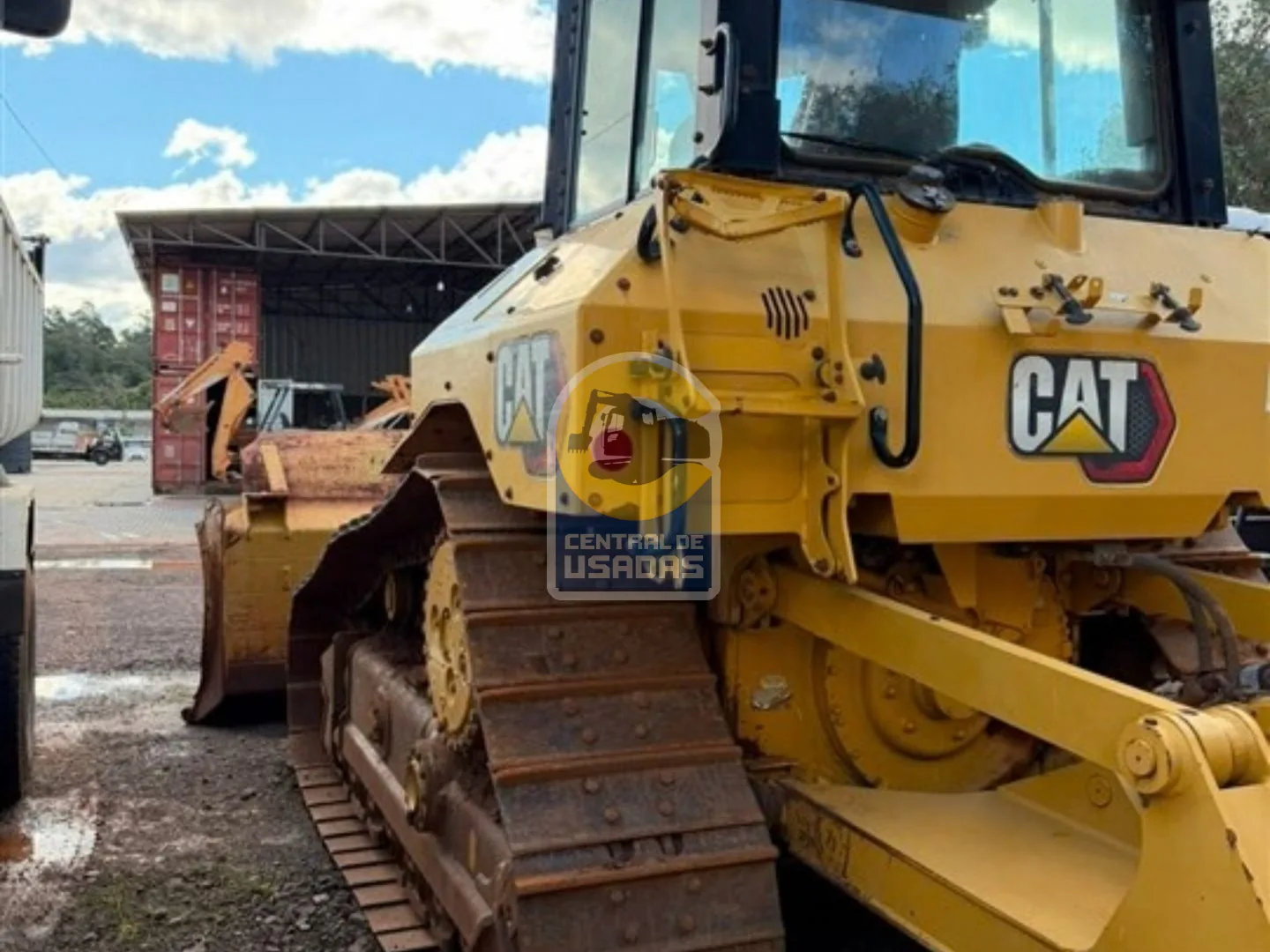 Caterpillar D5